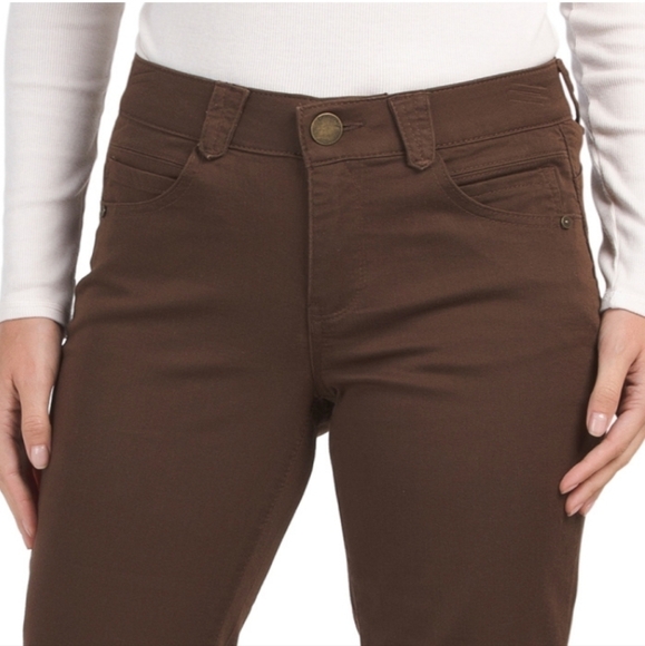 Demovracy Women's Brown Patriot Ab Solution Straight Leg Jeans - Picture 3 of 16